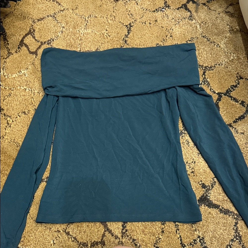 Babaton Off-Shoulder Fold-Over Top - Black! Looks blue in pic